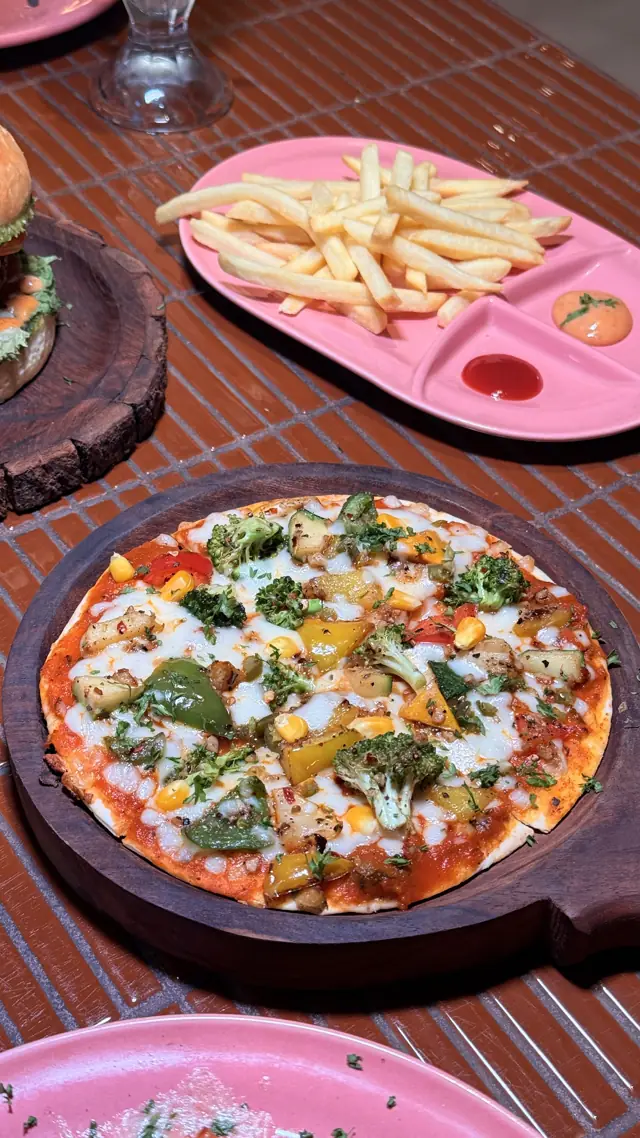 Veg pizza
